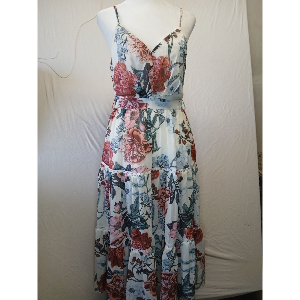 L'ATISTE Floral Sleeveless Maxi Dress with Tiered Skirt Flowy Size Small